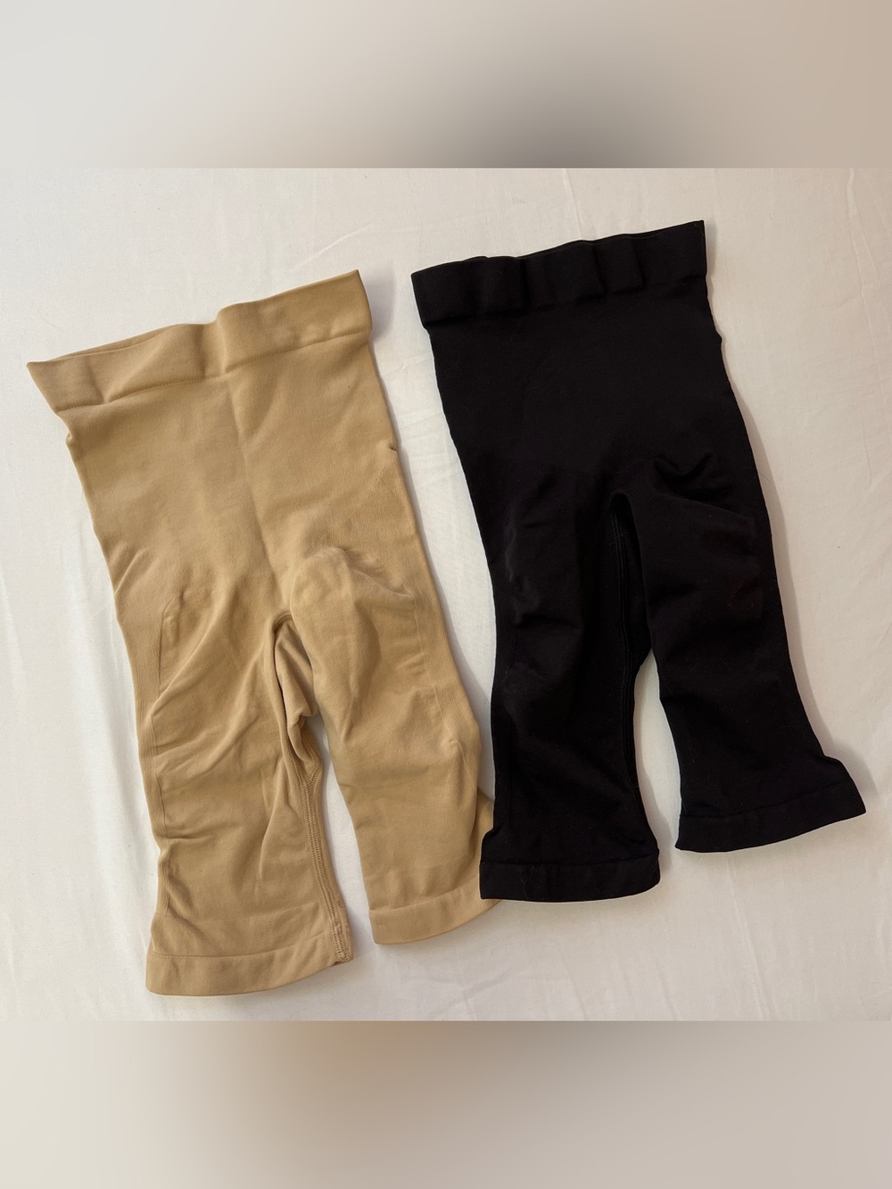SKIMS Sculpting Mid Thigh Shorts Short W/ Open Gusset Shapewear Bundle